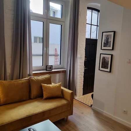 Honeymoon & Air-Conditioning! Torun Bagian luar foto