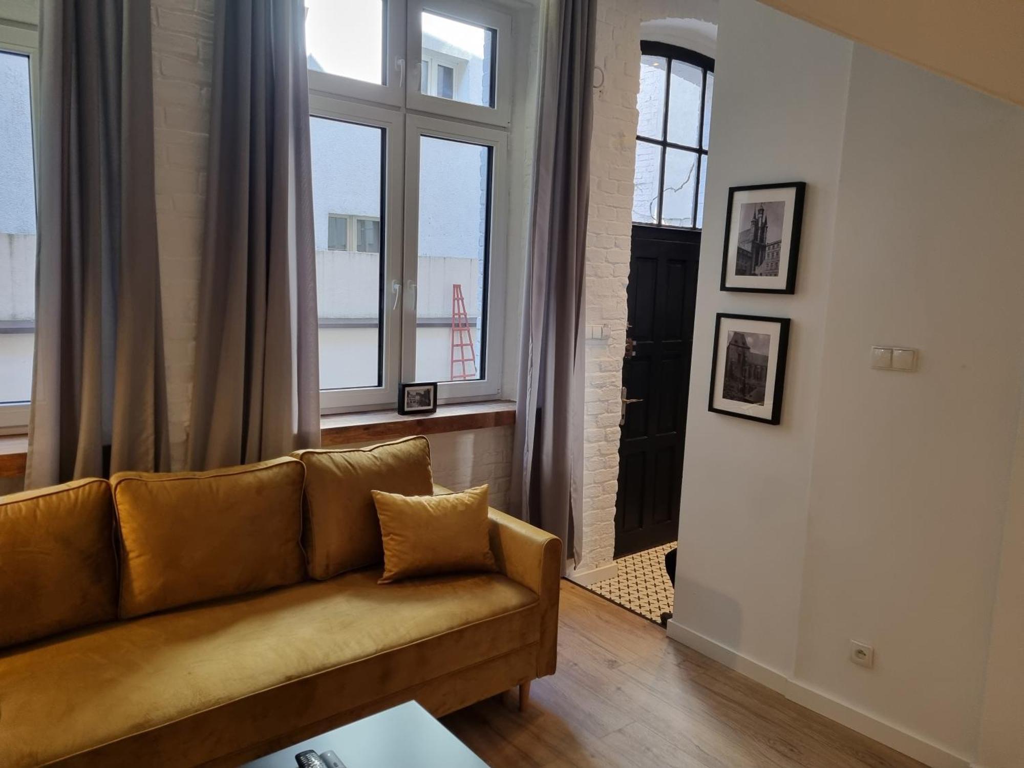 Honeymoon & Air-Conditioning! Torun Bagian luar foto